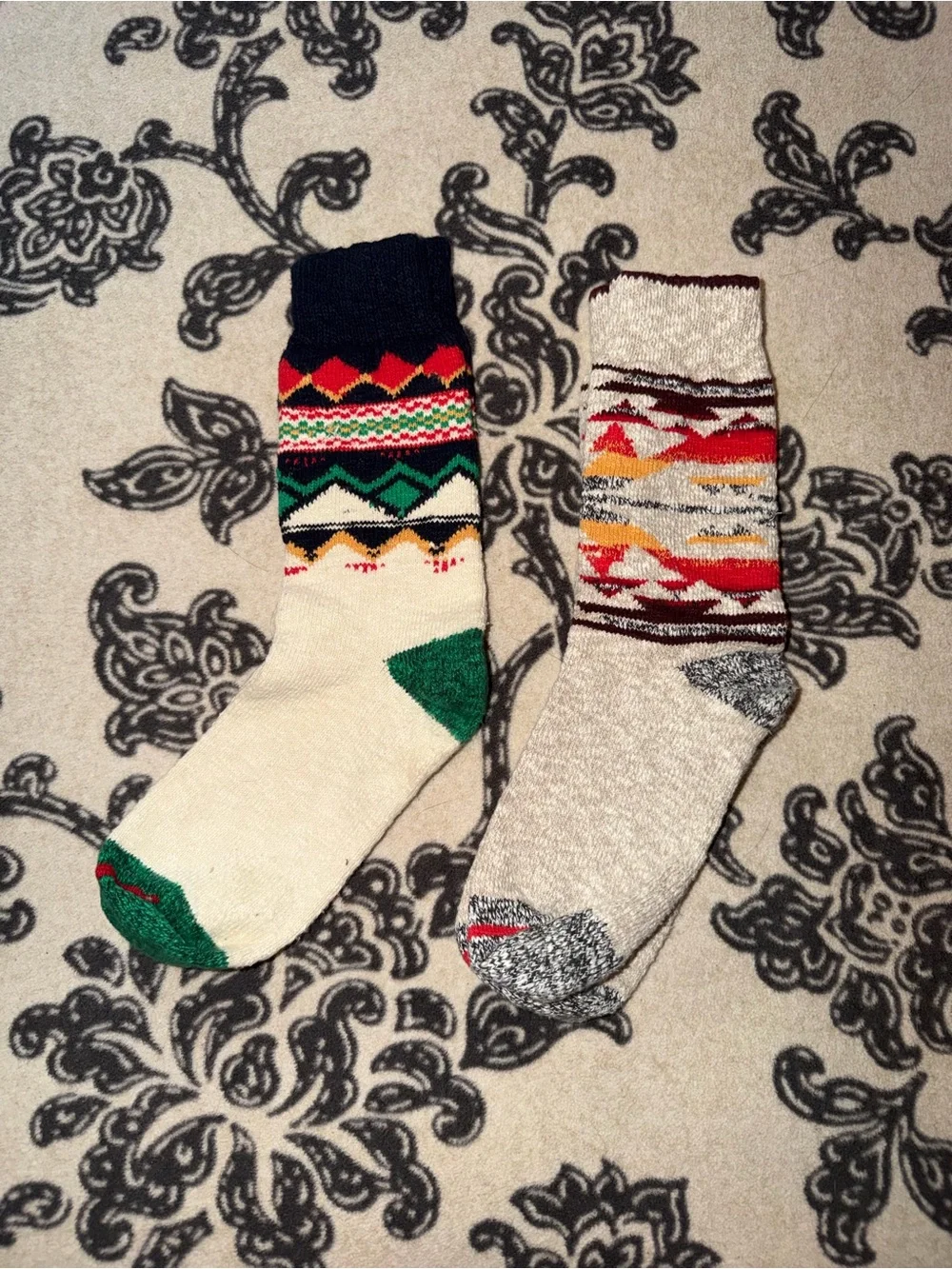 Cozy Patterned Wool Blend Crew Socks - Beige & Cream